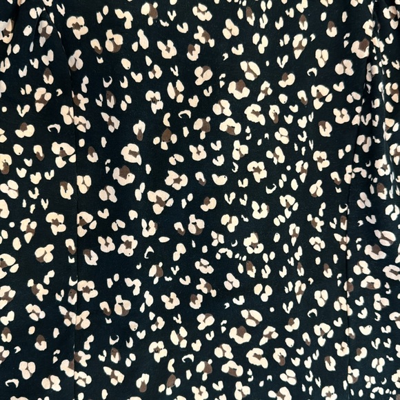 Girls Cheetah Print Black Fit and Flare Long Sleeve Dress, Size 7 - Picture 2 of 8